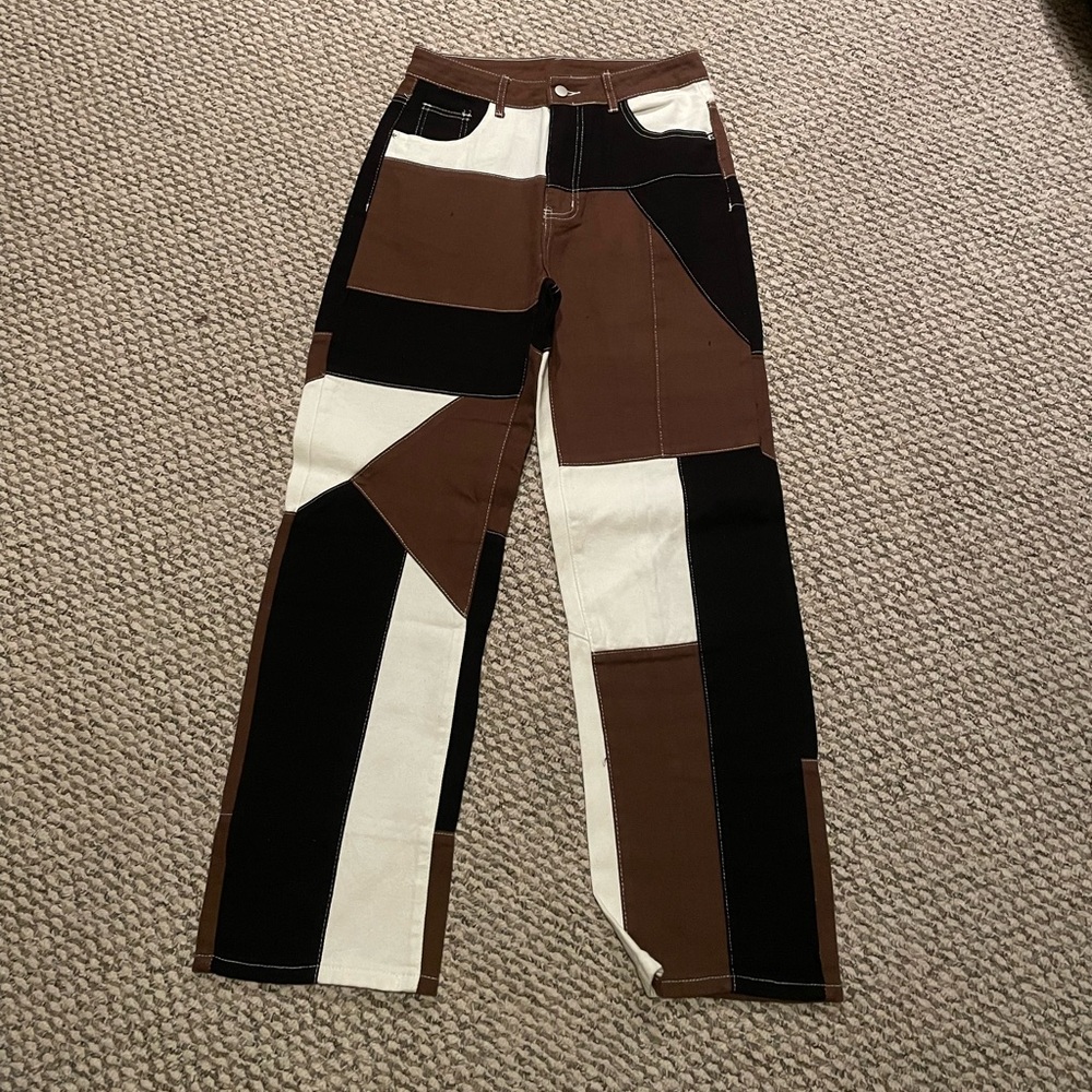 SHEIN Neutral Color Pieced Jeans